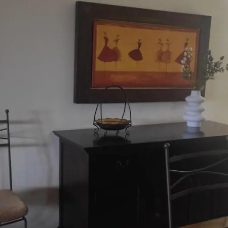 بيت للعطل Imerolia House *